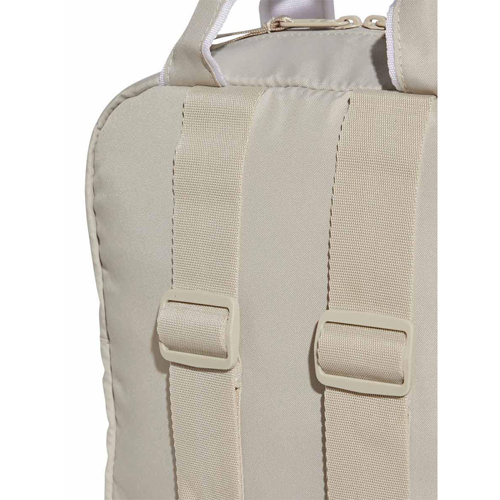 ADIDAS Linear Essentials กระเป๋าเป้ผู้ใหญ่