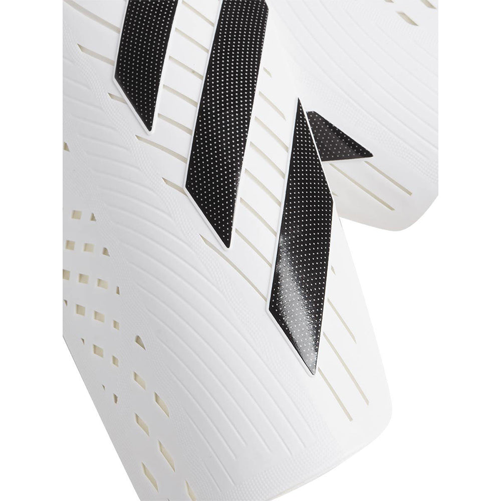 ADIDAS Tiro Club สนับแข้งฟุตบอลผู้ชาย