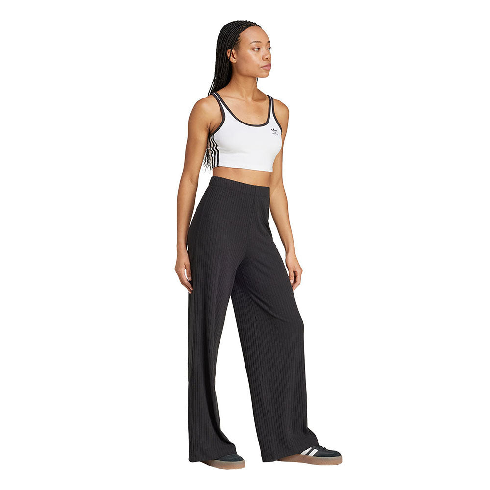 ADIDAS ORIGINALS Adicolor 3-Stripes Women's Sports Bra - Supersports Thailand Supersports Thailand