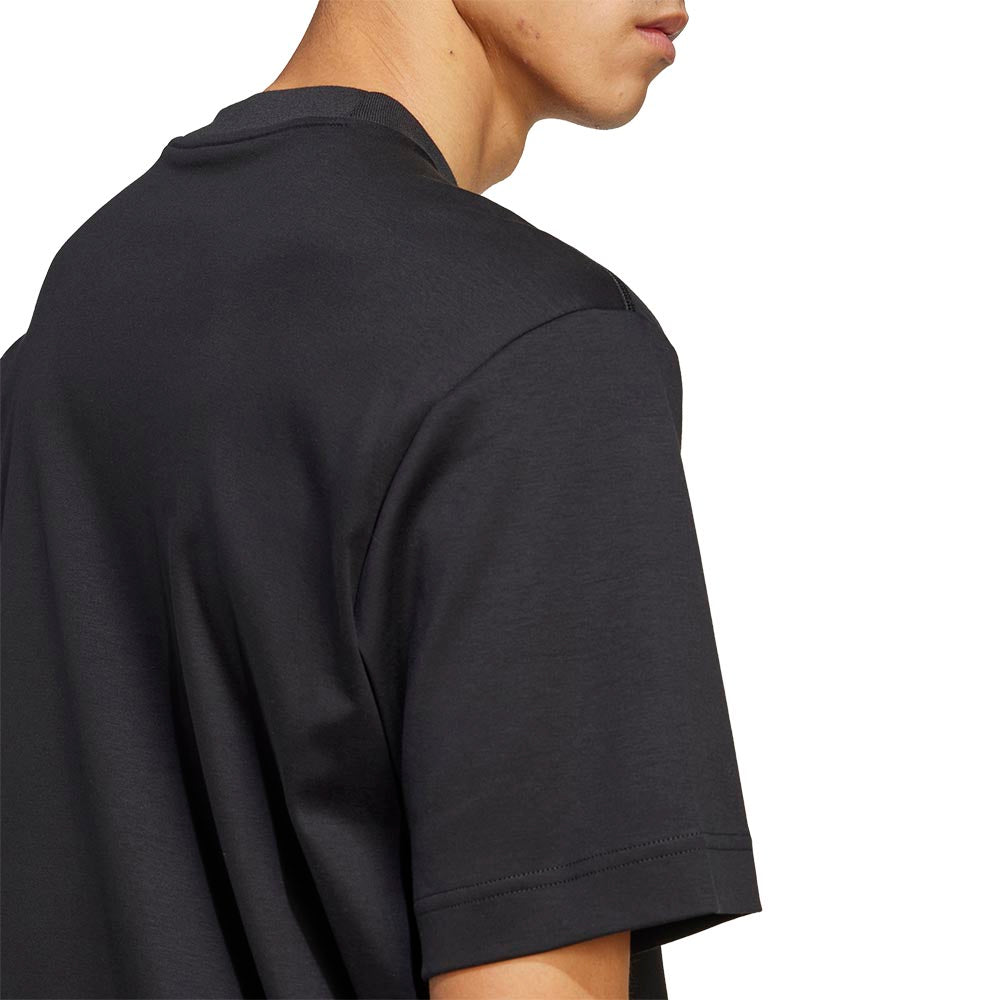 ADIDAS City Escape เสื้อยืดผู้ชาย