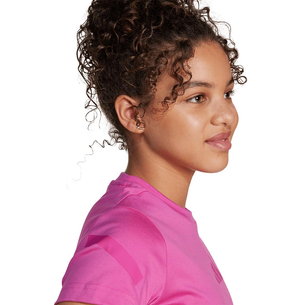 ADIDAS Z.N.E. Fitted Crop เสื้อยืดเด็กผู้หญิง