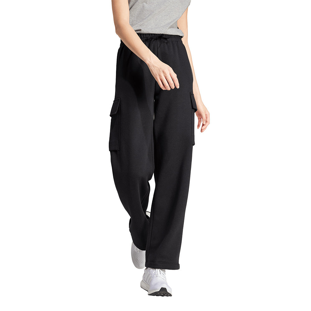 ADIDAS Essentials Linear Fleece Cargo Joggers กางเกงลำลองขายาวผู้หญิง