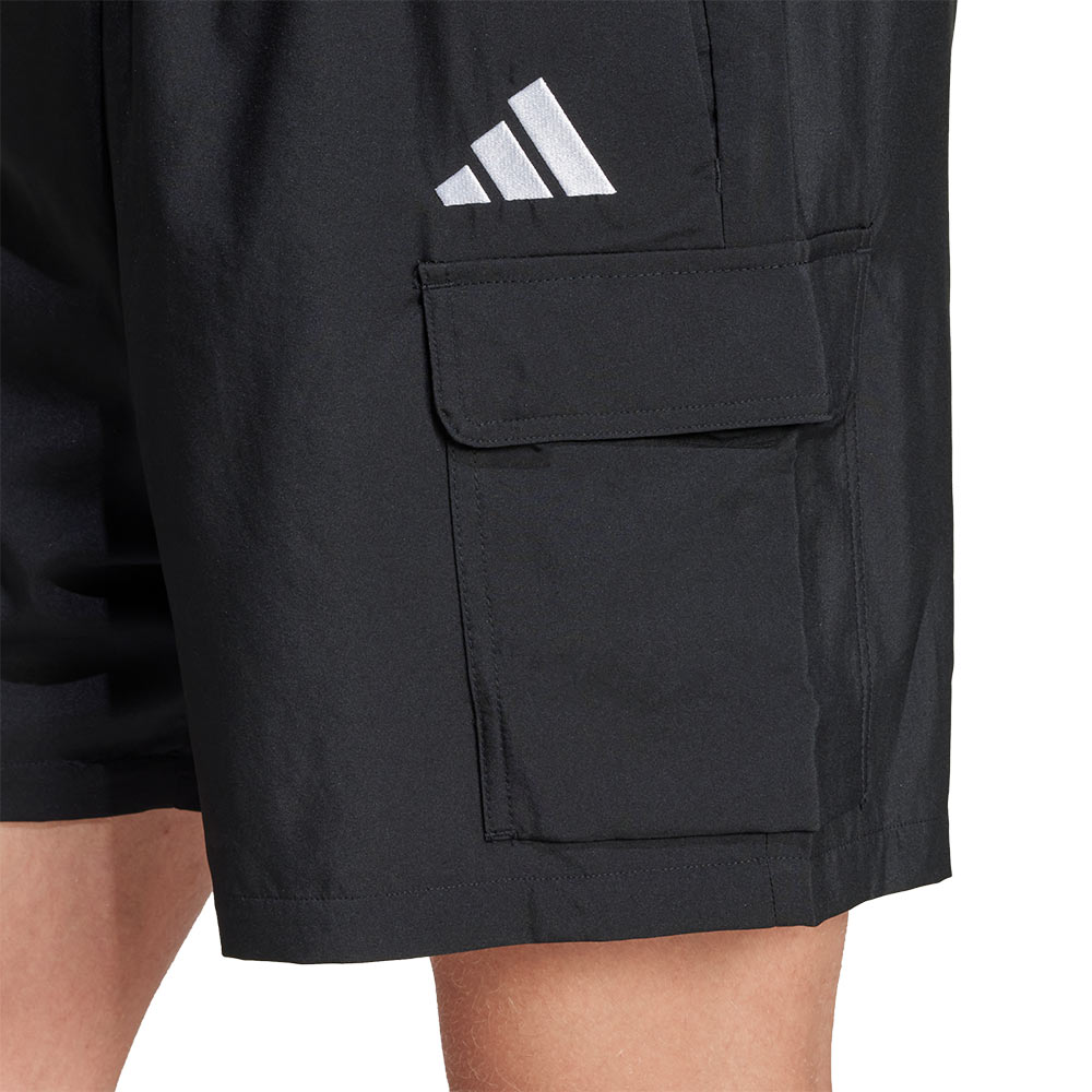 ADIDAS Essentials Small Logo Cargo Chelsea กางเกงขาสั้นผู้ชาย