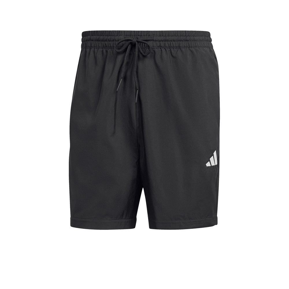 ADIDAS Essentials Small Logo Chelsea กางเกงขาสั้นผู้ชาย