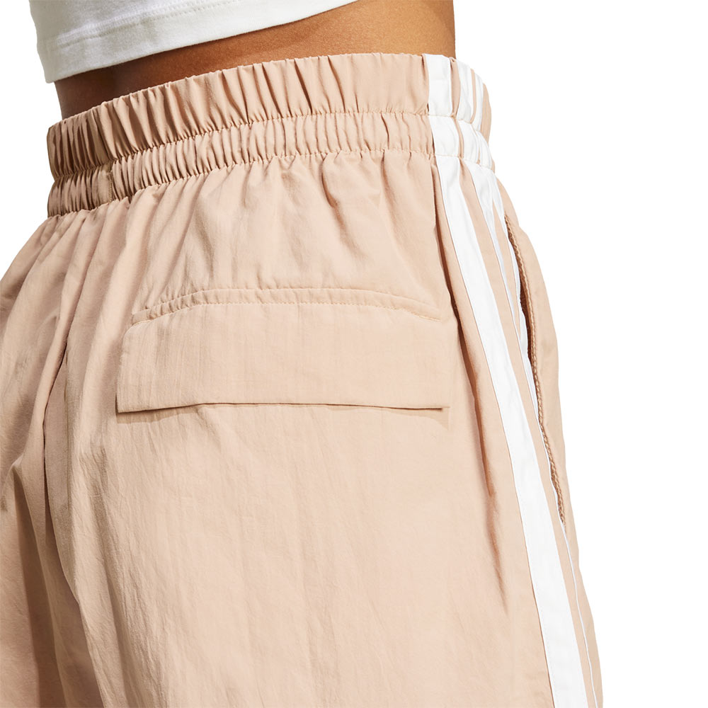 ADIDAS Essentials 3-Stripes Lifestyle Woven Women's Lifestyle Shorts - Supersports Thailand Supersports Thailand