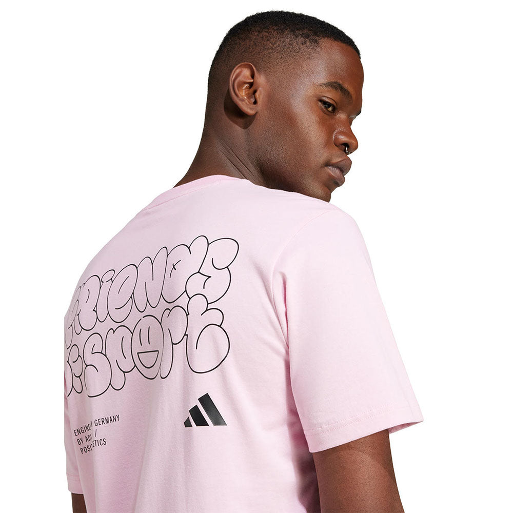 ADIDAS Lounge Verbiage Friends of Sport Graphic เสื้อยืดผู้ชาย
