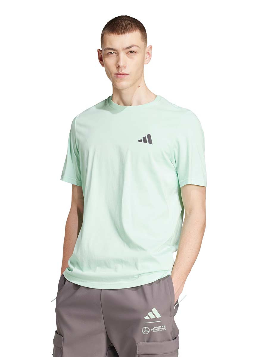 ADIDAS Mercedes - AMG Petronas Formula One Team Premium Woven Graphic เสื้อยืดผู้ชาย
