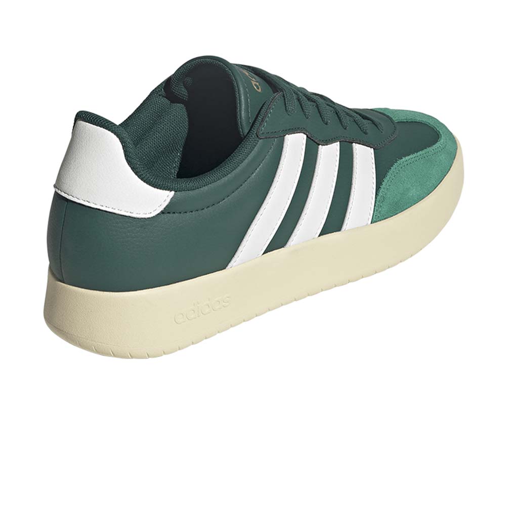 ADIDAS Barreda รองเท้าลำลองผู้ชาย