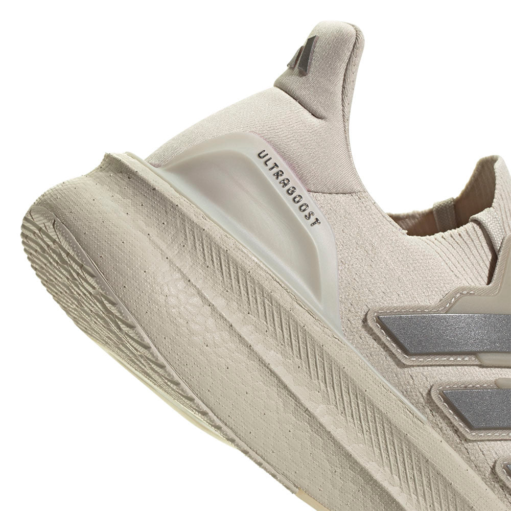 ADIDAS Ultraboost 5 รองเท้าวิ่งผู้ชาย