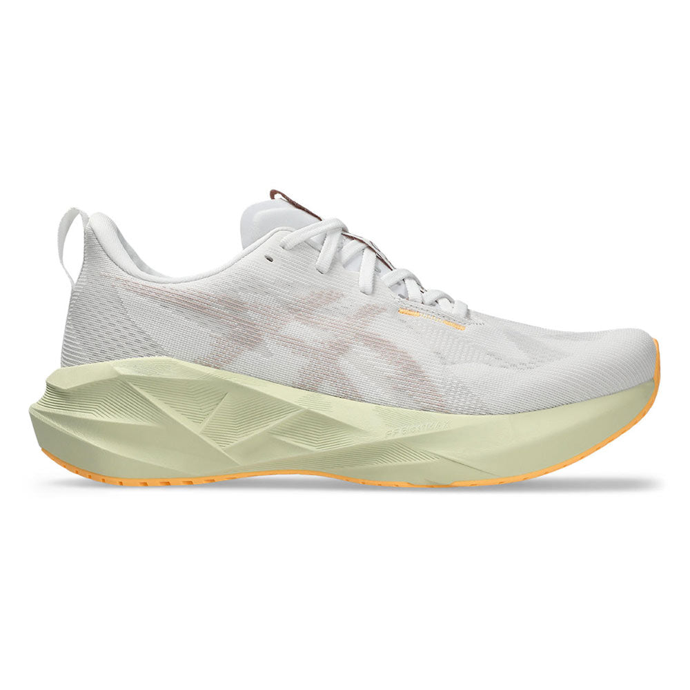 ASICS Novablast 5 Wide รองเท้าวิ่งผู้ชาย