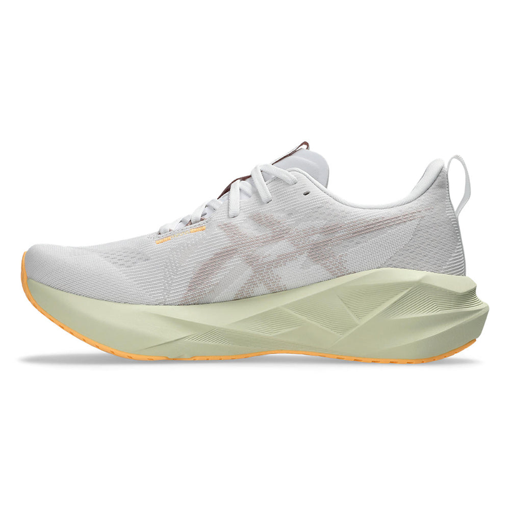 ASICS Novablast 5 Wide รองเท้าวิ่งผู้ชาย
