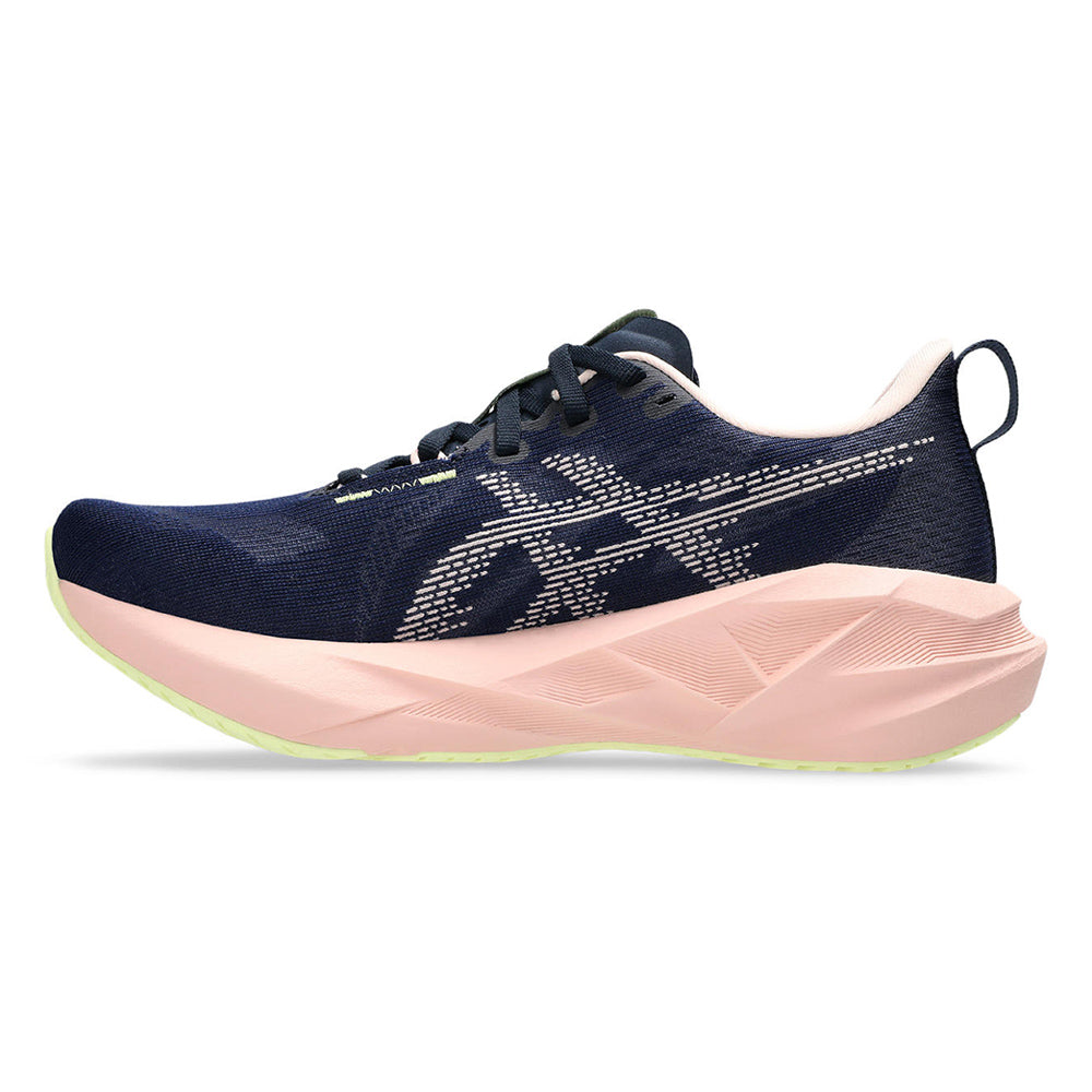 ASICS Novablast 5 รองเท้าวิ่งผู้หญิง