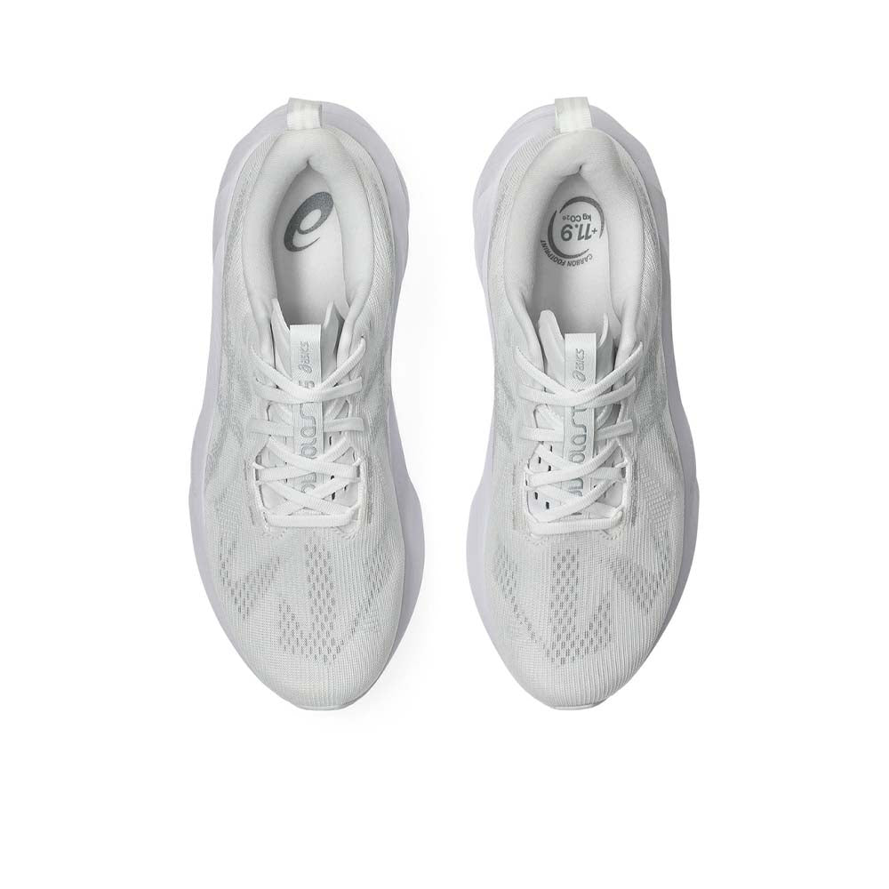 ASICS Novablast 5 รองเท้าวิ่งผู้ชาย