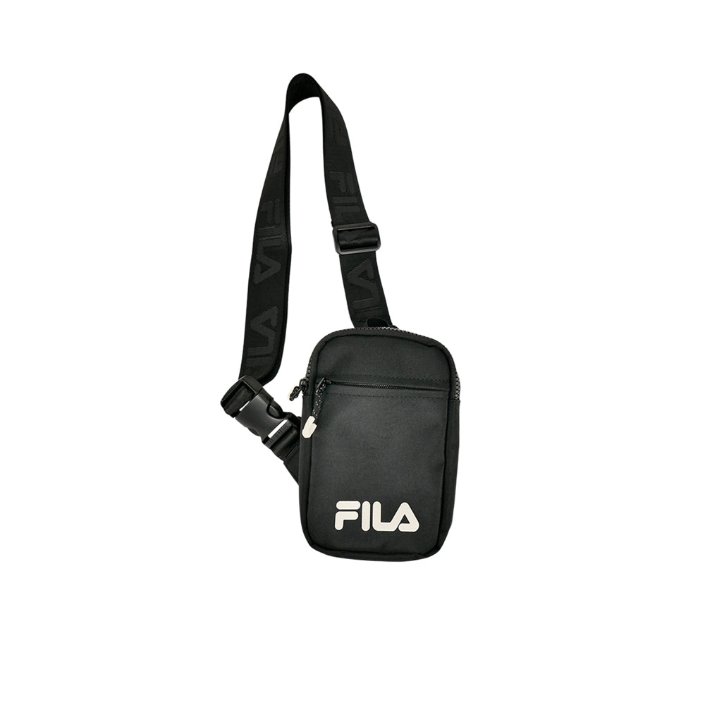 FILA Carry กระเป๋าสะพายข้างผู้ใหญ่