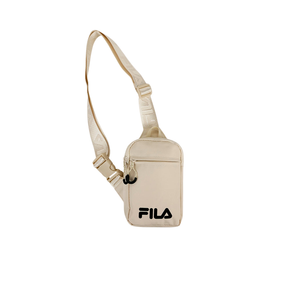 FILA Carry กระเป๋าสะพายข้างผู้ใหญ่