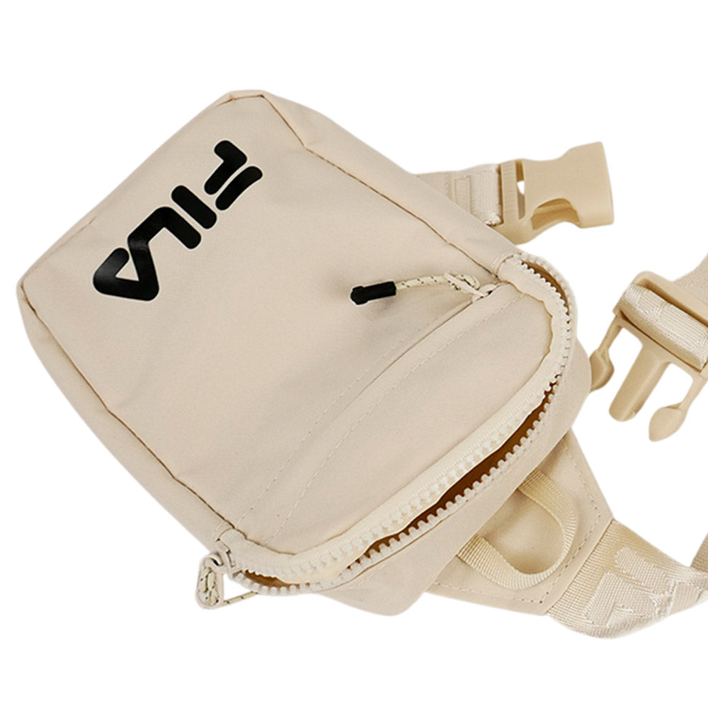 FILA Carry กระเป๋าสะพายข้างผู้ใหญ่