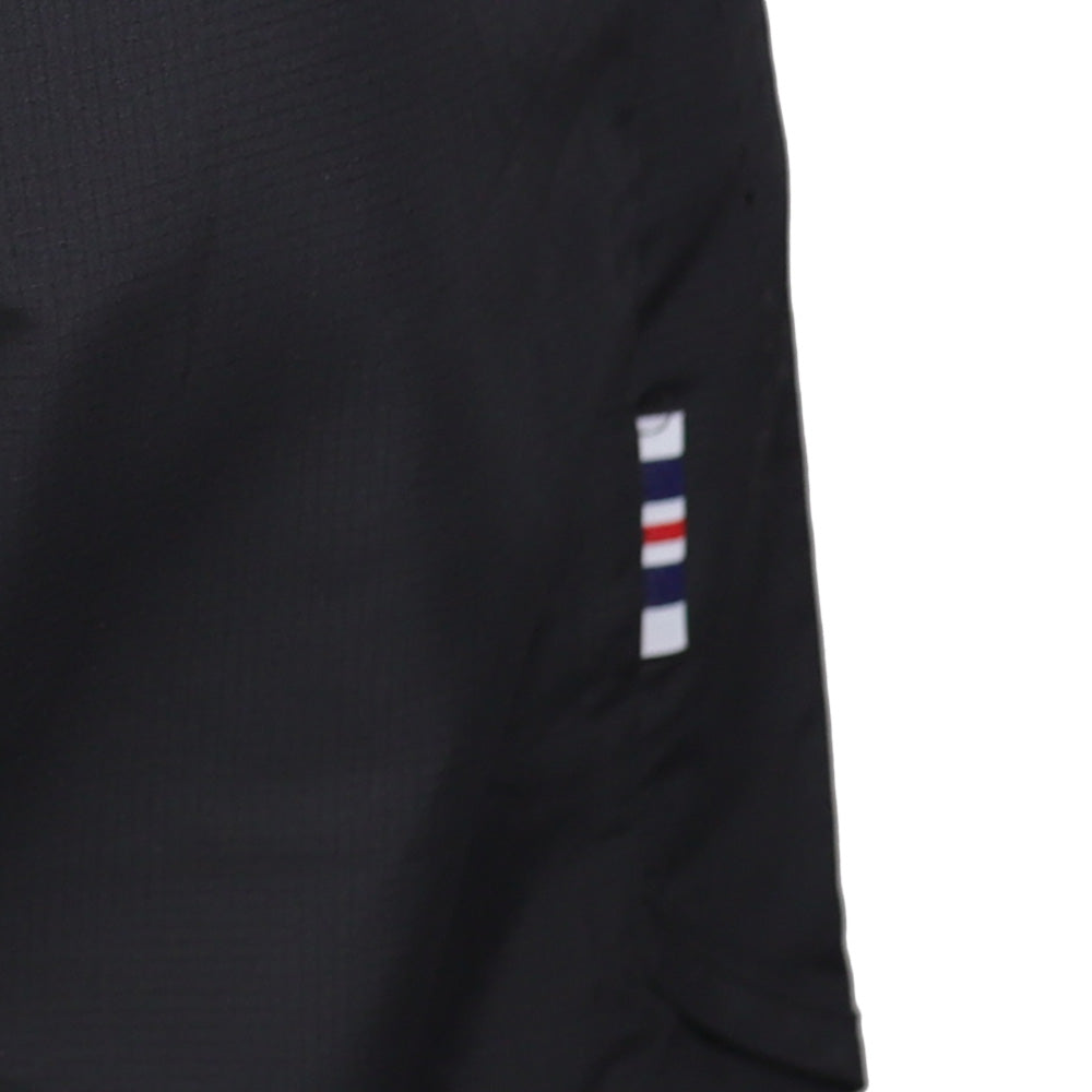 FILA Iconic กางเกงออกกำลังกายขาสั้นผู้หญิง