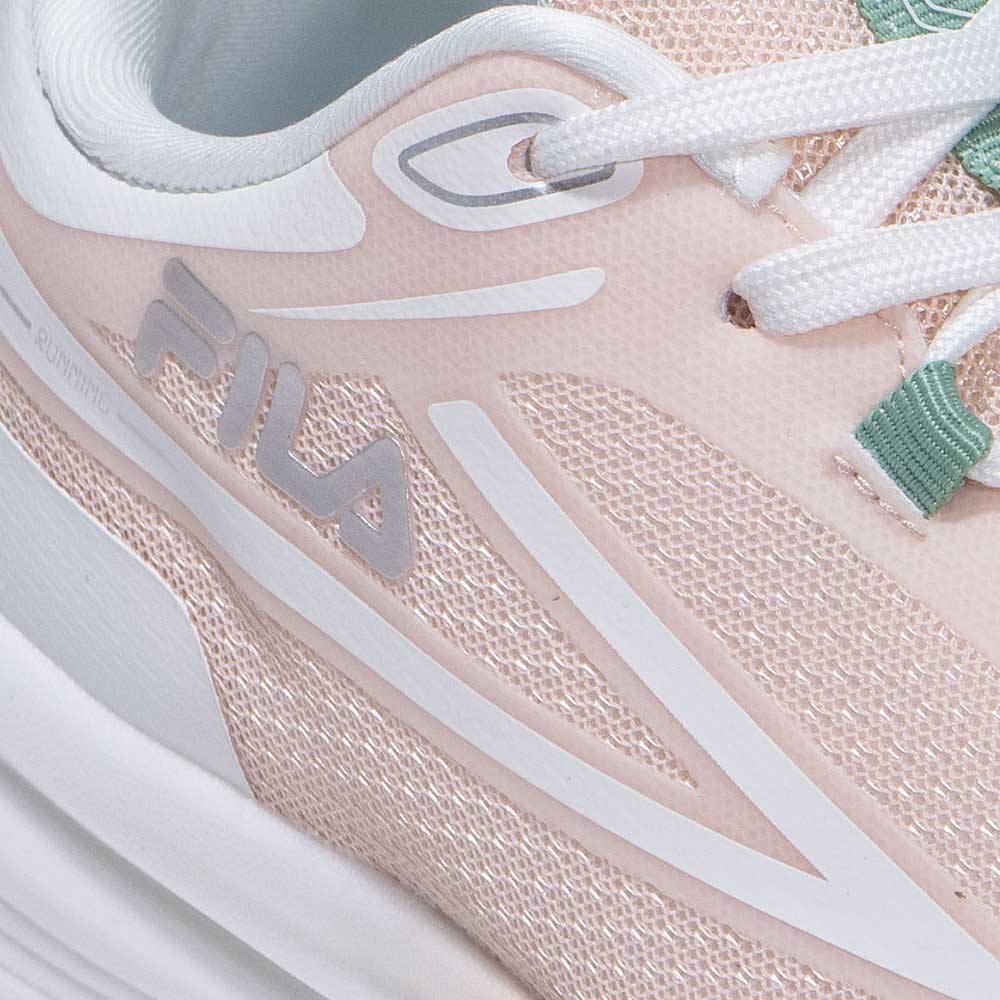 FILA Flag รองเท้าวิ่งผู้หญิง