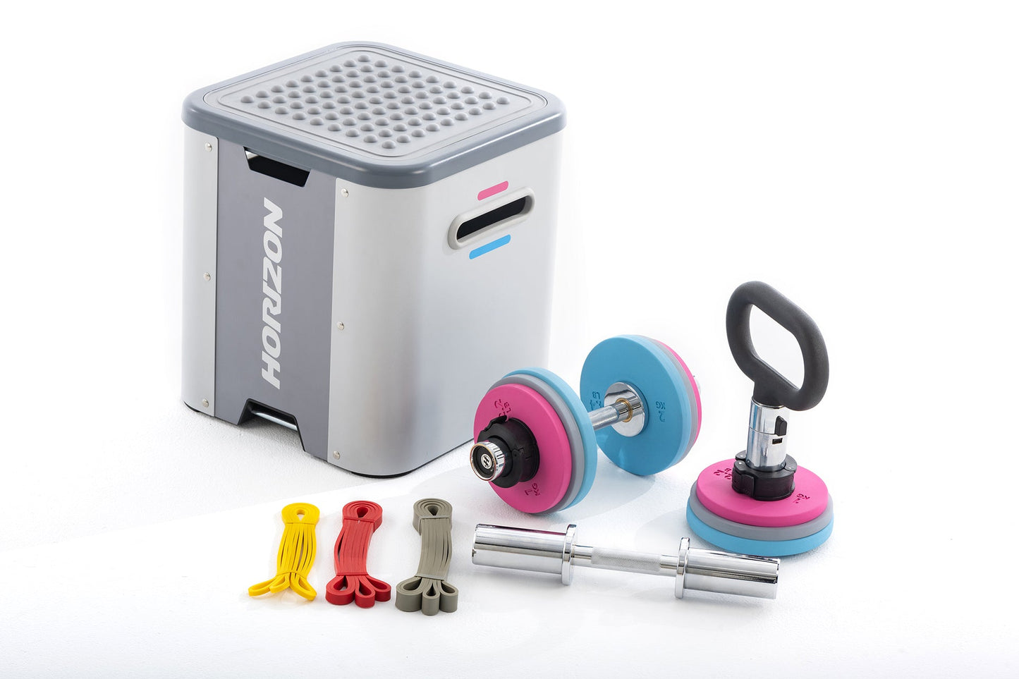 HZ24_LIFESTYLE_CUBE_fullset.jpg