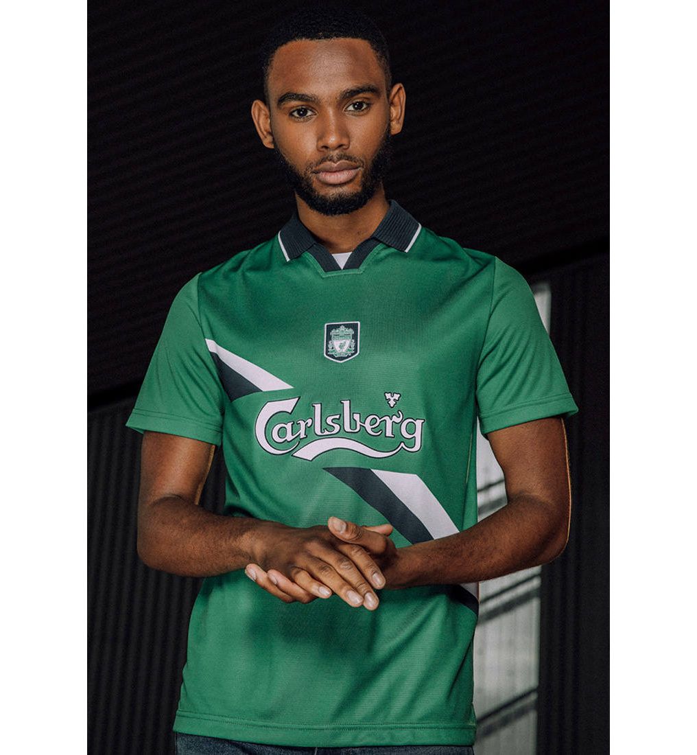 25% OFF on LFC Men's Retro 1999-2000 Away Jersey SUPERSPORTS