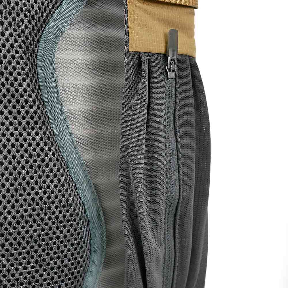 MERRELL Crest 8L กระเป๋าสะพายข้างผู้ใหญ่