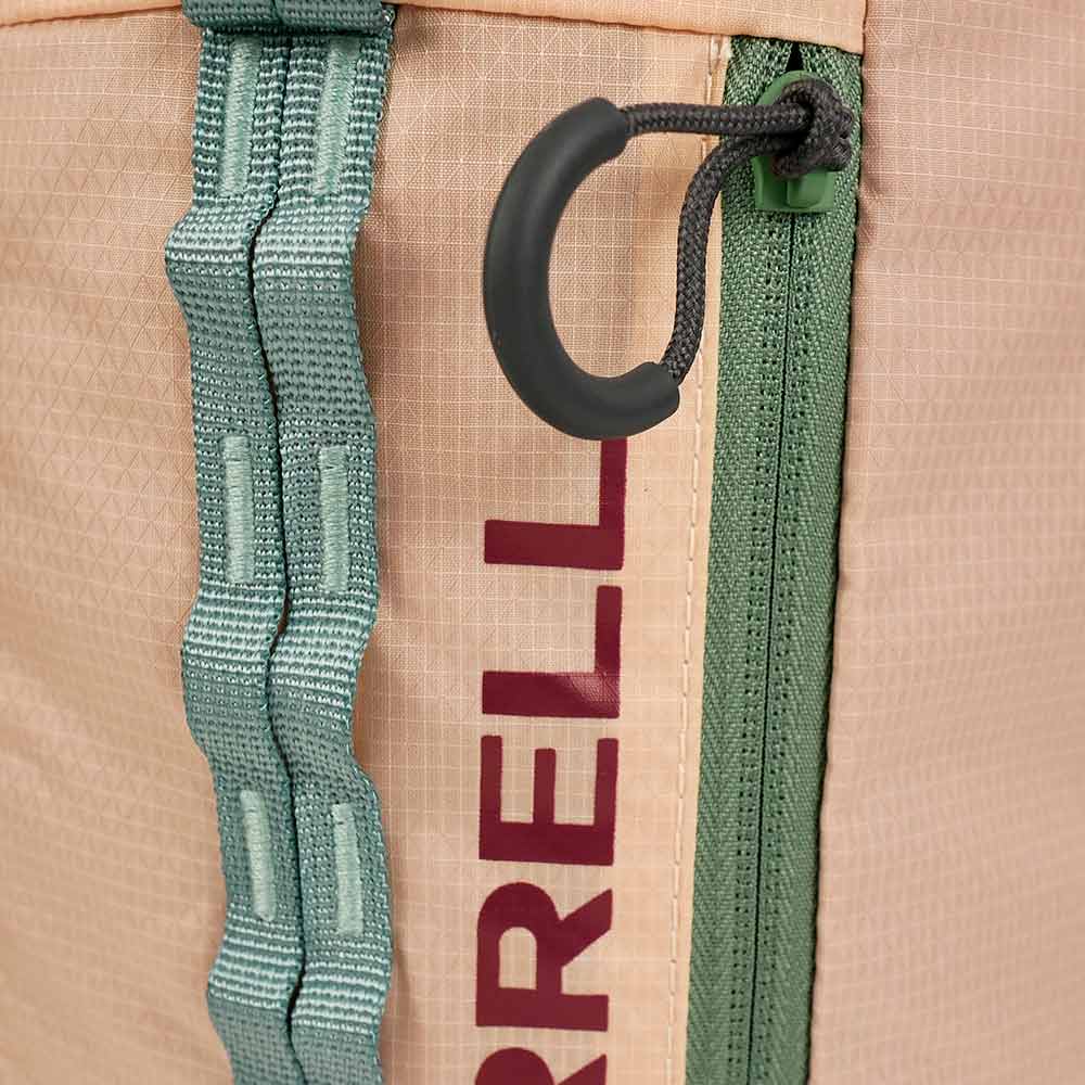 MERRELL Crest 8L กระเป๋าสะพายข้างผู้ใหญ่
