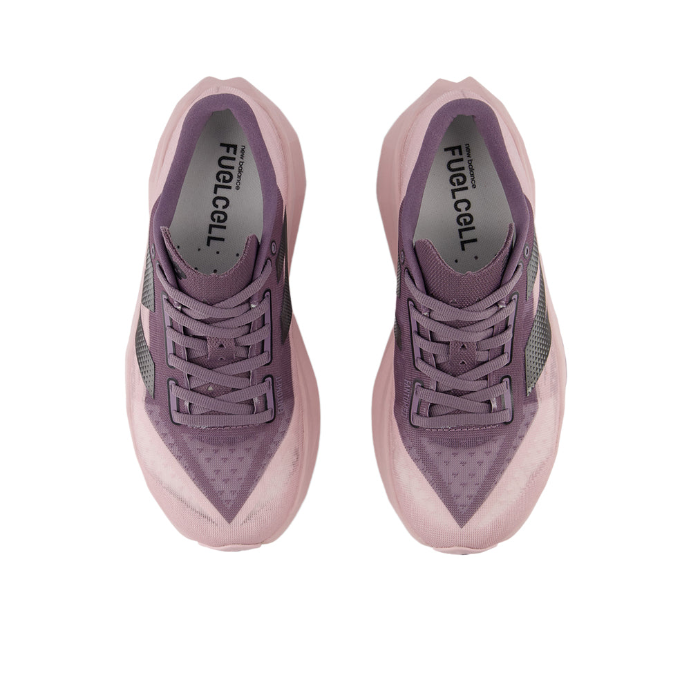 NEW BALANCE FuelCell Rebel v4 รองเท้าวิ่งผู้หญิง