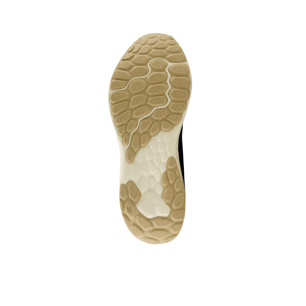 NEW BALANCE Fresh Foam Arishi v4 รองเท้าวิ่งผู้ชาย