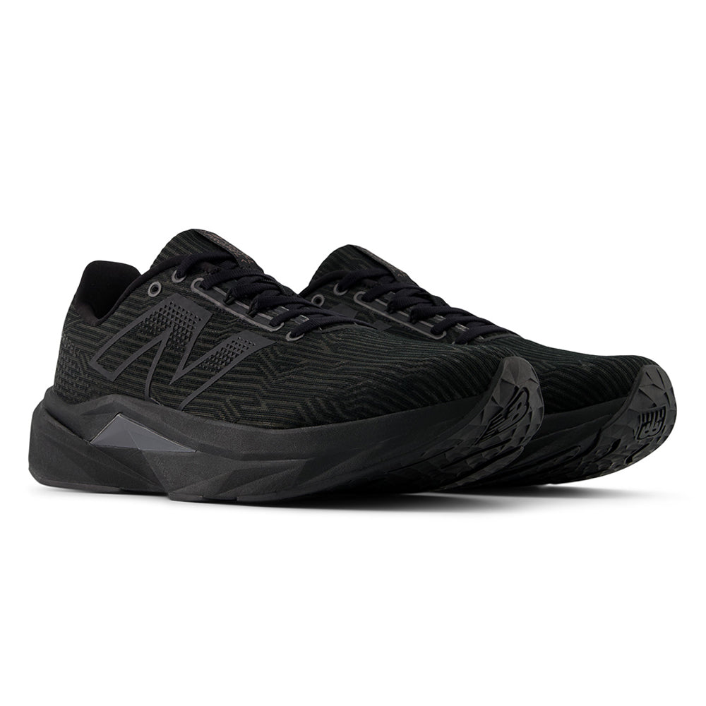 NEW BALANCE FuelCell Propel v5 รองเท้าวิ่งผู้ชาย