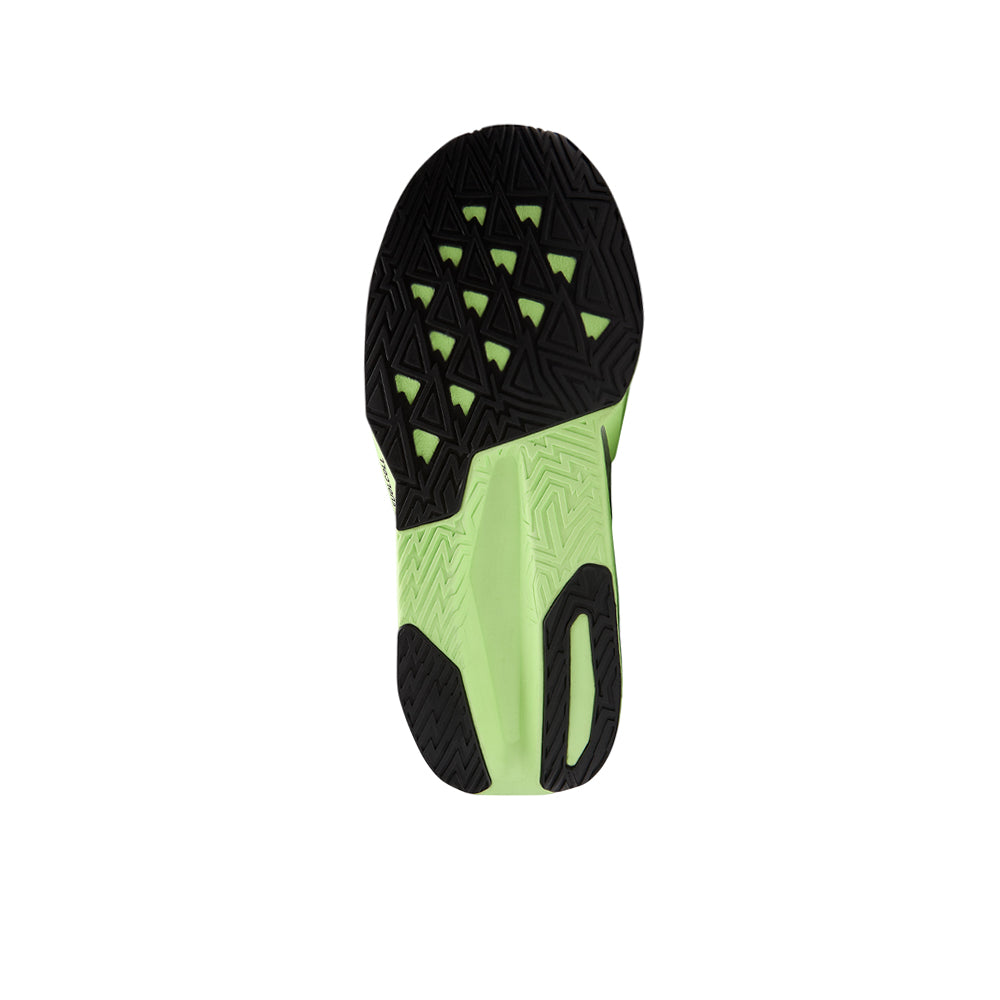 NEW BALANCE FuelCell Rebel v5 รองเท้าวิ่งผู้ชาย