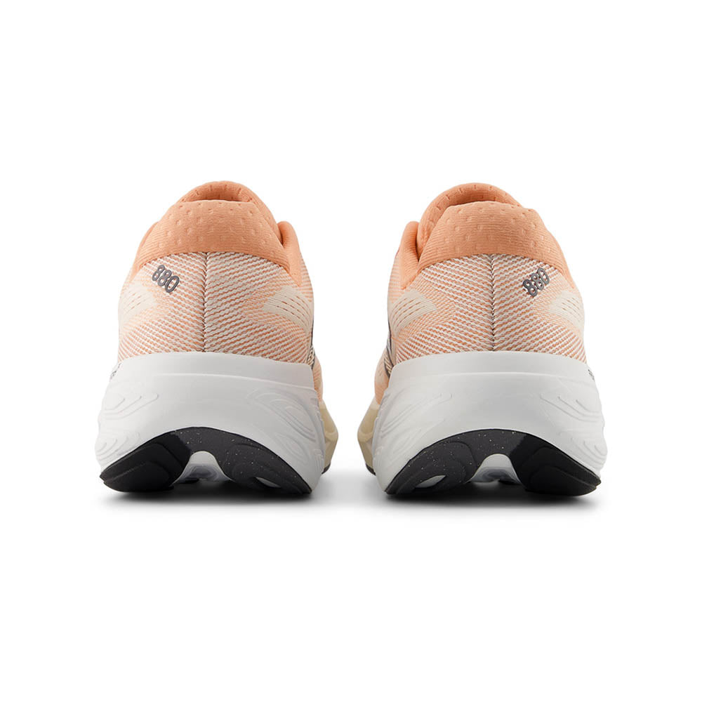 NEW BALANCE Fresh Foam X 880v15 รองเท้าวิ่งผู้หญิง
