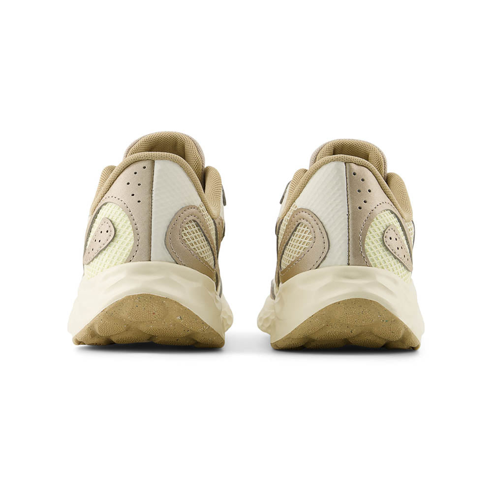 NEW BALANCE Fresh Foam Arishi v4 Tiralux รองเท้าวิ่งผู้หญิง