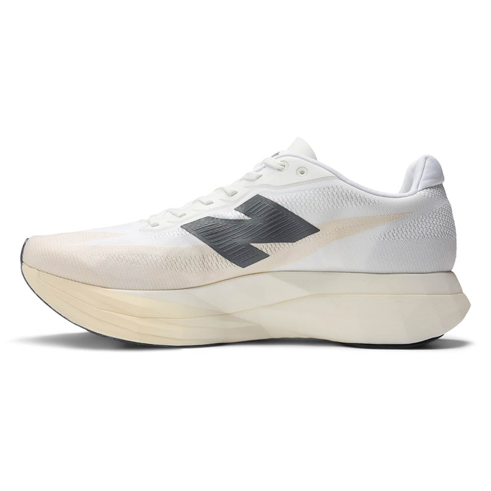 NEW BALANCE FuelCell SuperComp Elite v5 รองเท้าวิ่งผู้หญิง