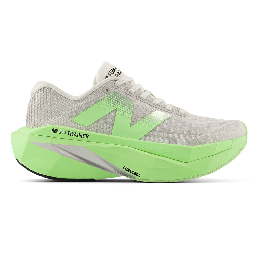 NEW BALANCE FuelCell SuperComp Trainer v3 รองเท้าวิ่งผู้หญิง
