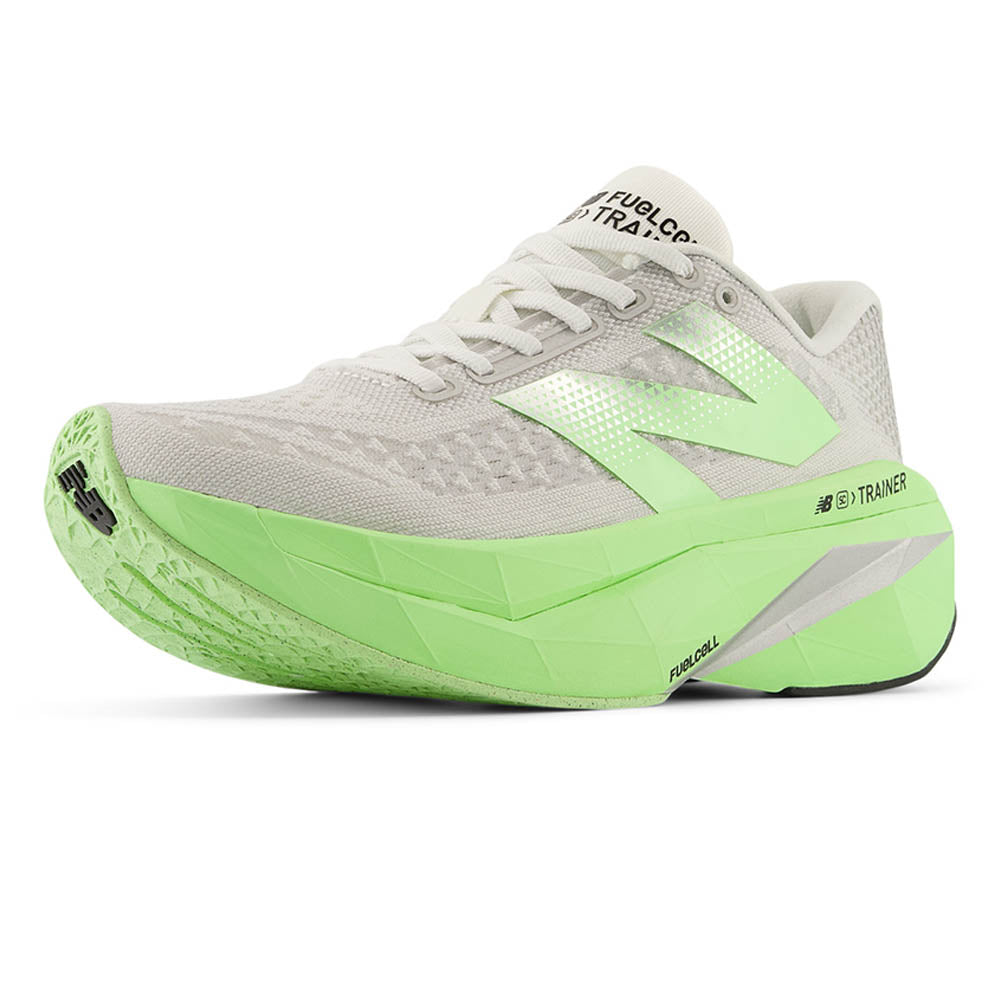 NEW BALANCE FuelCell SuperComp Trainer v3 รองเท้าวิ่งผู้หญิง