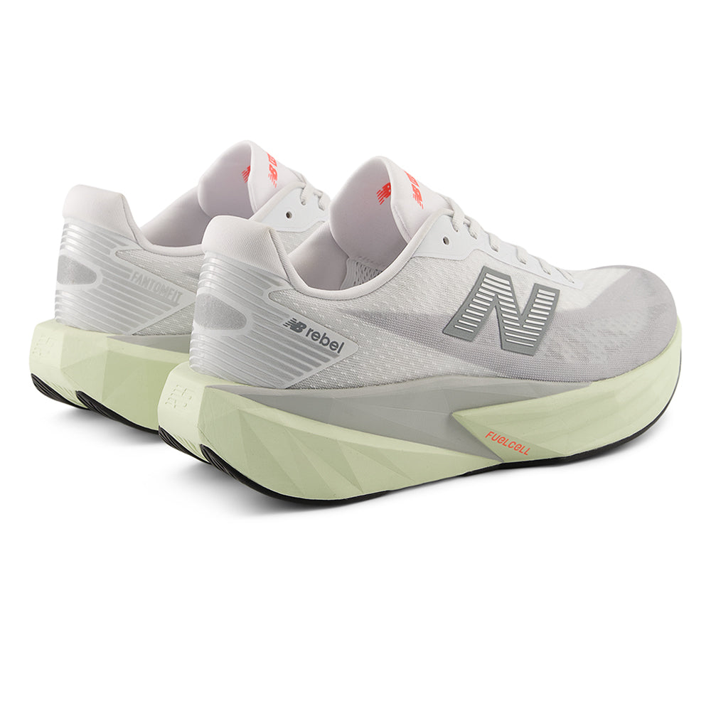 NEW BALANCE FuelCell Rebel v5 รองเท้าวิ่งผู้ชาย
