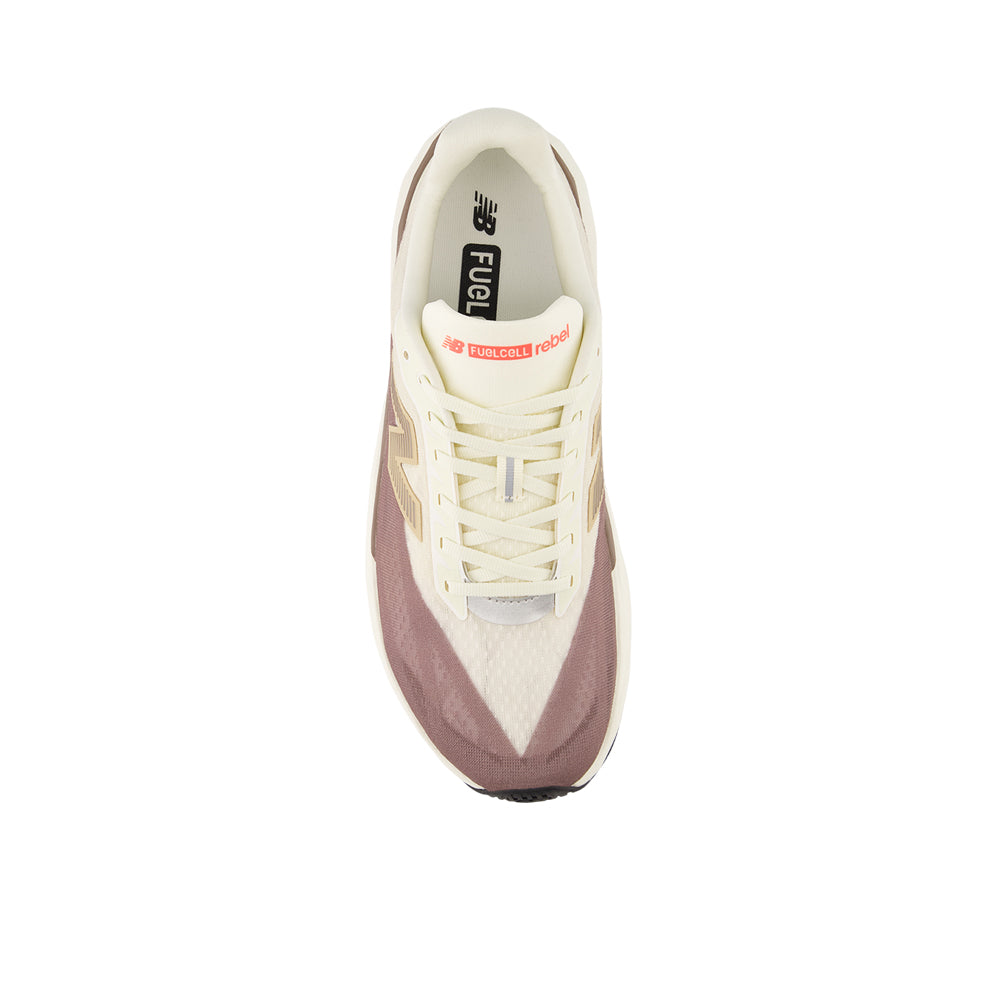 NEW BALANCE FuelCell Rebel v5 รองเท้าวิ่งผู้ชาย