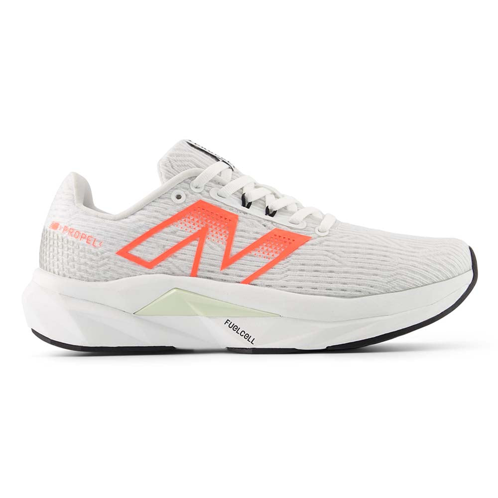 NEW BALANCE FuelCell Propel v5 รองเท้าวิ่งผู้หญิง