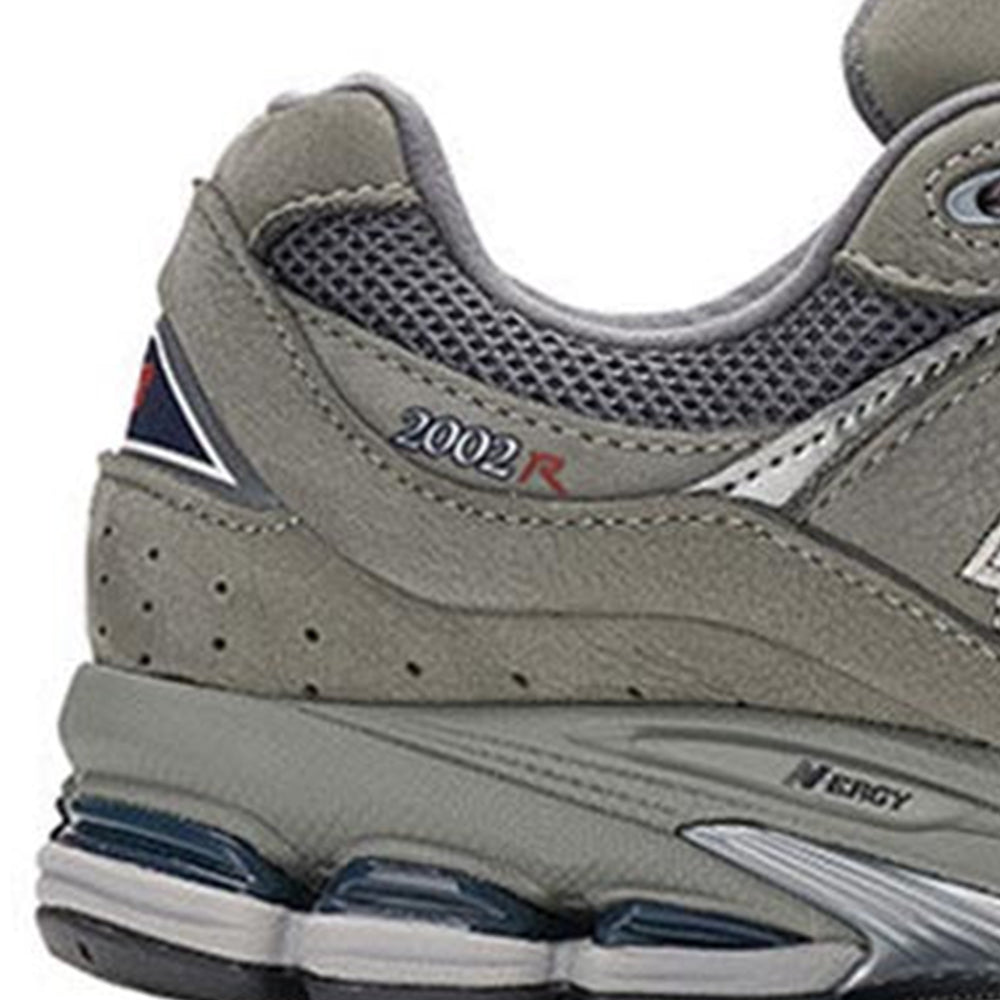 NEW BALANCE 2002R รองเท้าลำลองผู้ชาย