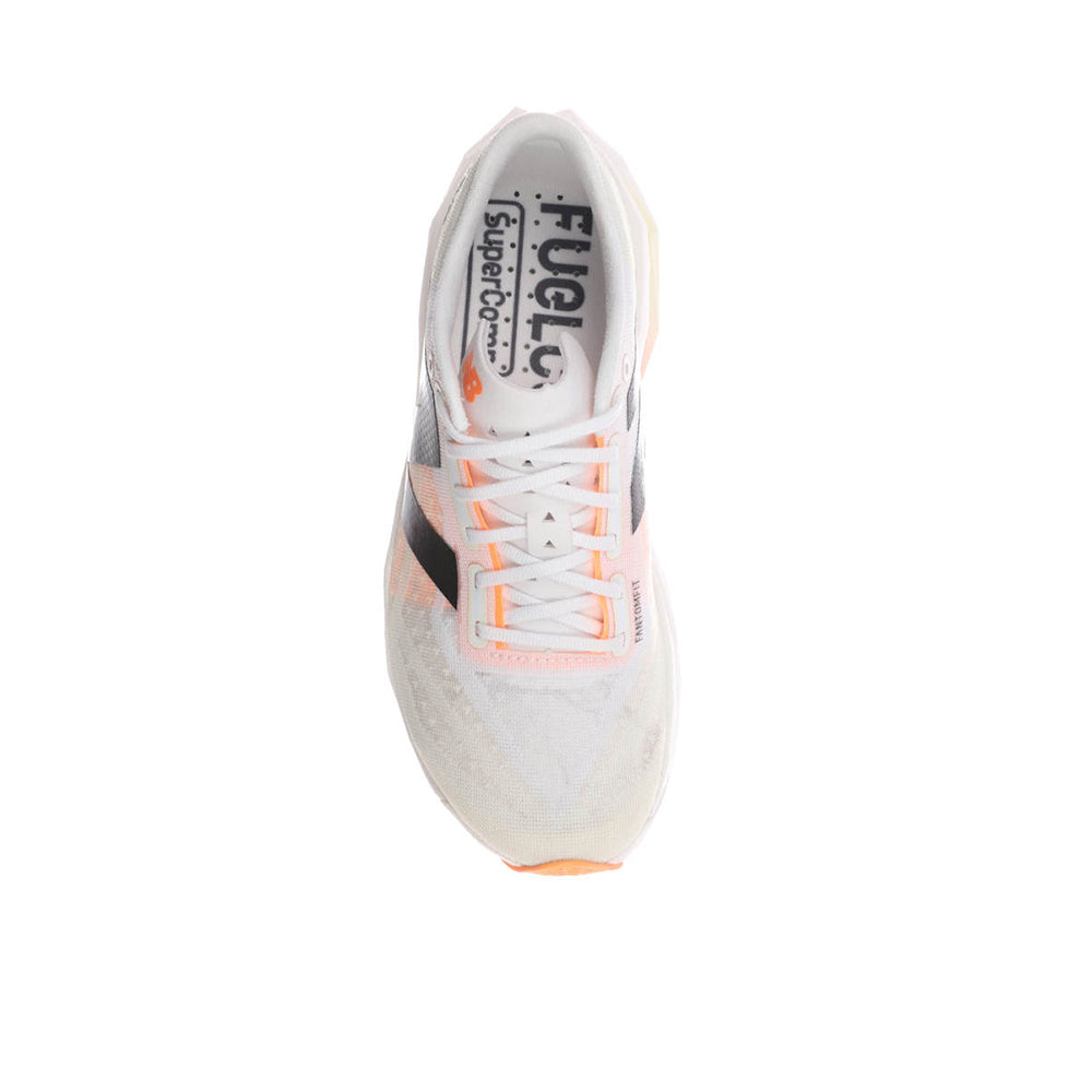 NEW BALANCE FuelCell SuperComp Elite v4 รองเท้าวิ่งผู้หญิง