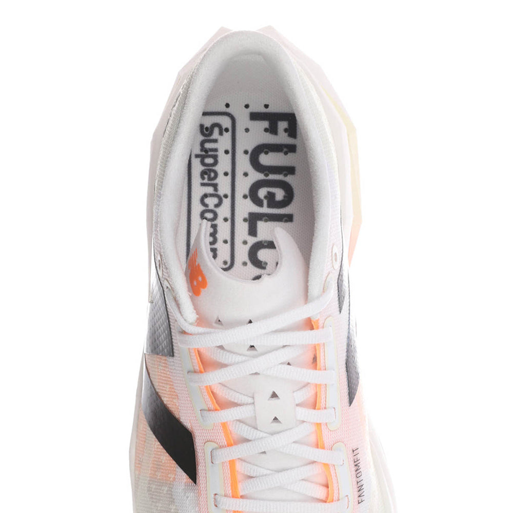 NEW BALANCE FuelCell SuperComp Elite v4 รองเท้าวิ่งผู้หญิง