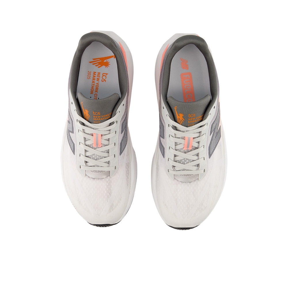 NEW BALANCE FuelCell Rebel v5 รองเท้าวิ่งผู้ชาย