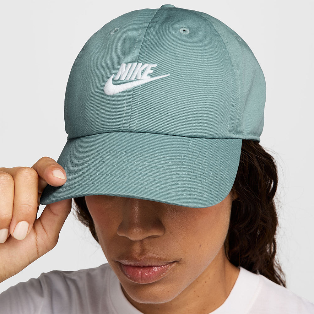 NIKE Club Unstructured Futura Wash Unisex Cap