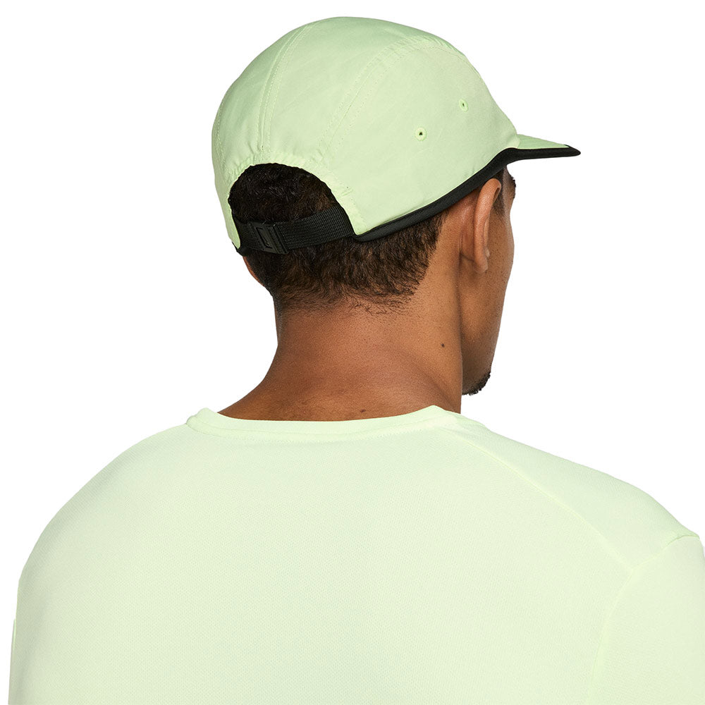 NIKE Dri-FIT Fly Unstructured Swoosh หมวกแก๊ปผู้ใหญ่