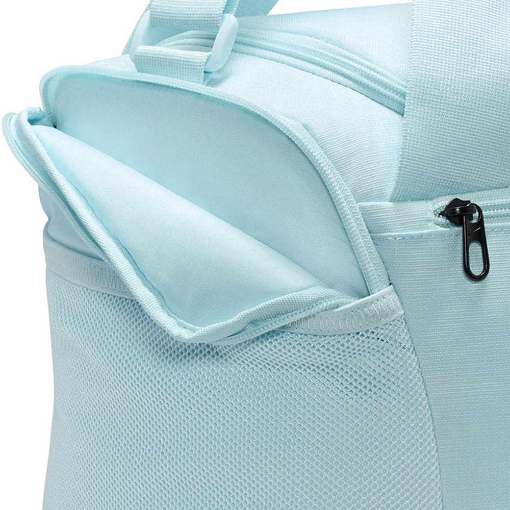 NIKE Brasilia 9.5 กระเป๋าทรงหมอนผู้ใหญ่