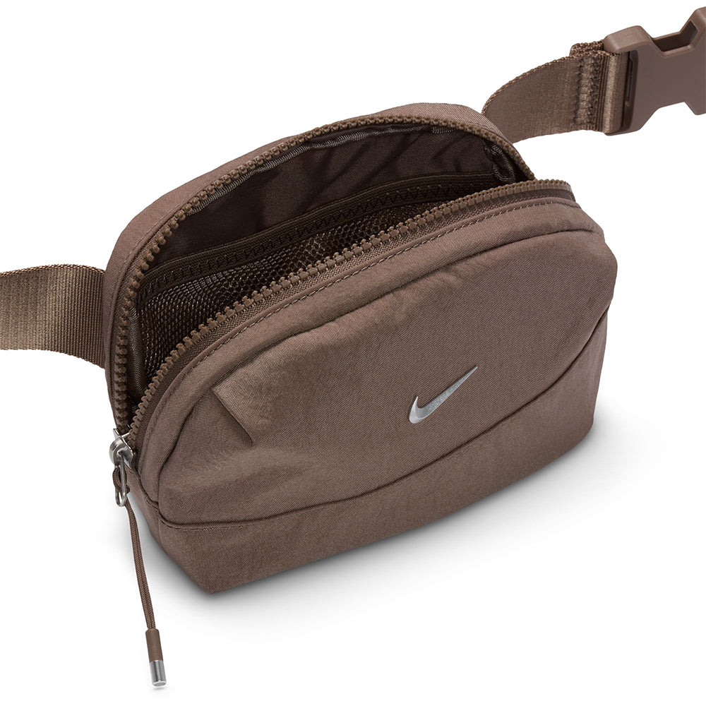 NIKE Aura กระเป๋าสะพายข้างผู้ใหญ่