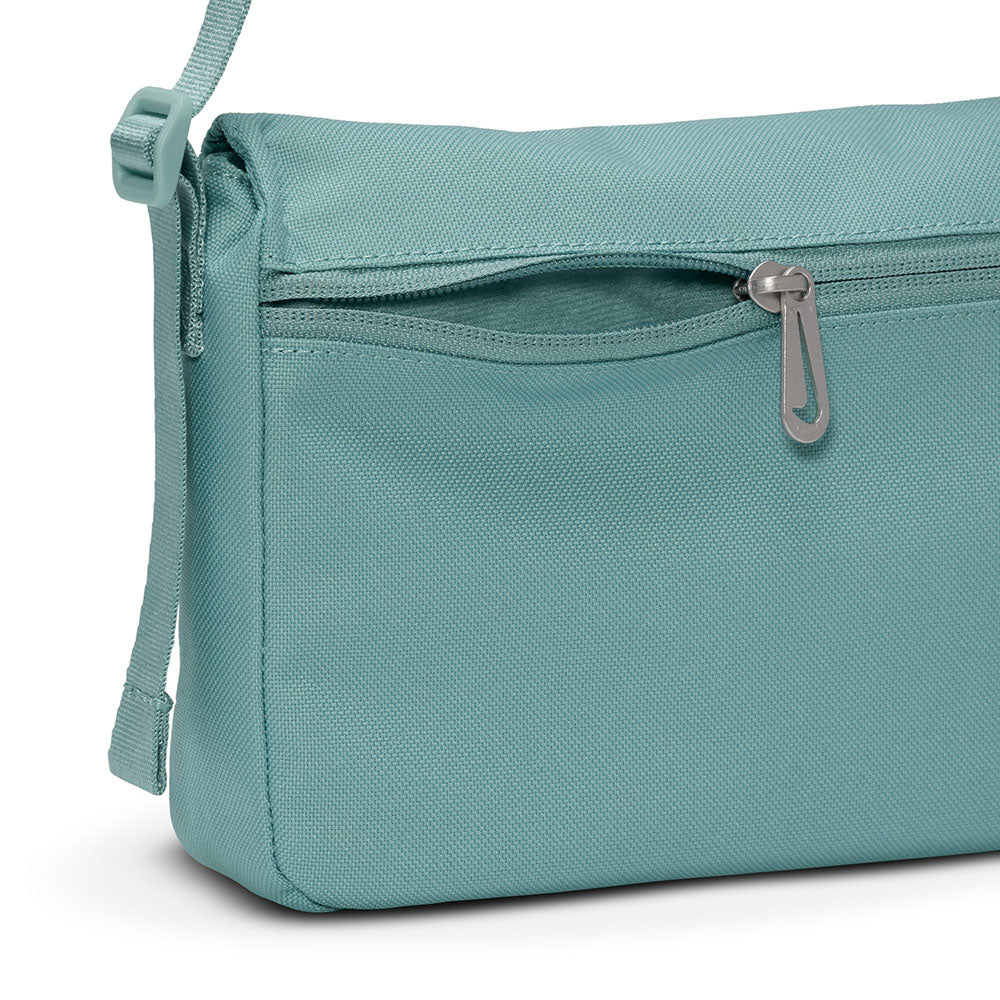 NIKE Sportswear Futura 365 กระเป๋าสะพายข้างผู้หญิง