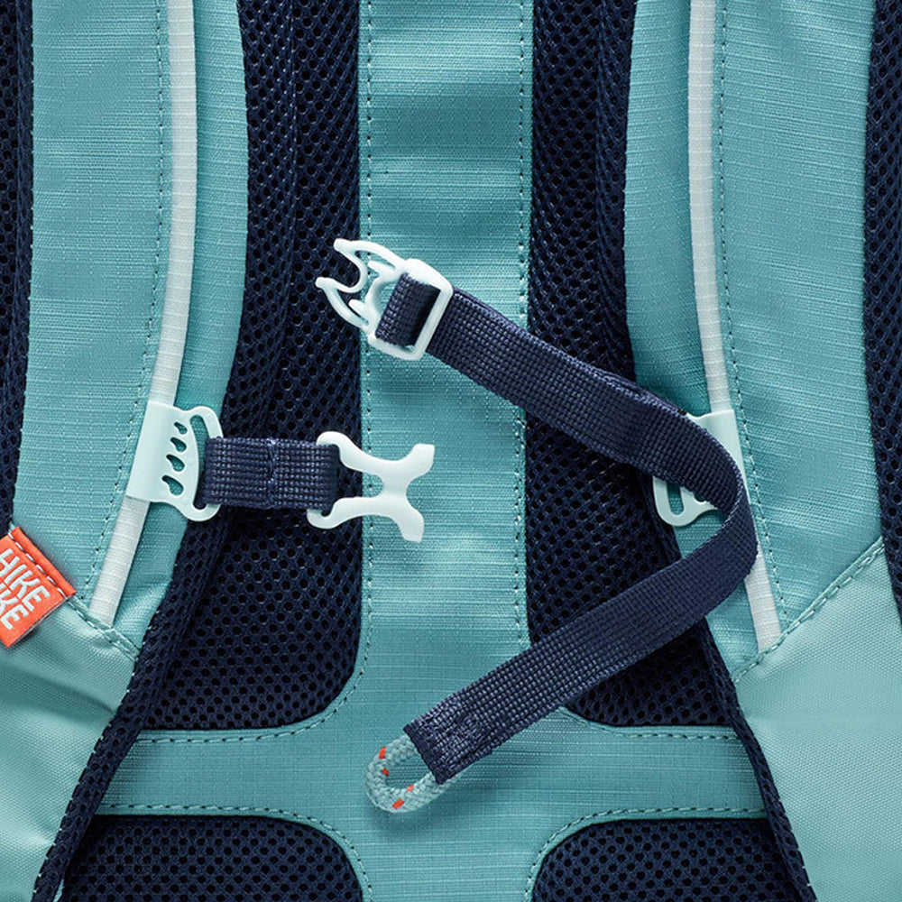 NIKE Hike กระเป๋าเป้ผู้ใหญ่