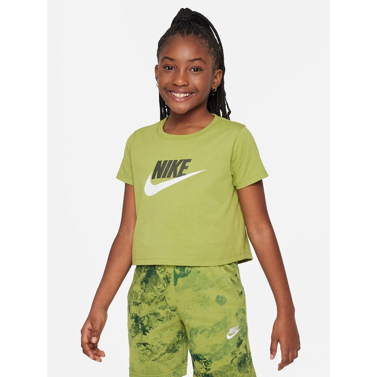 60% OFF on NIKE Sportswear Cropped Girls T-Shirt SUPERSPORTS