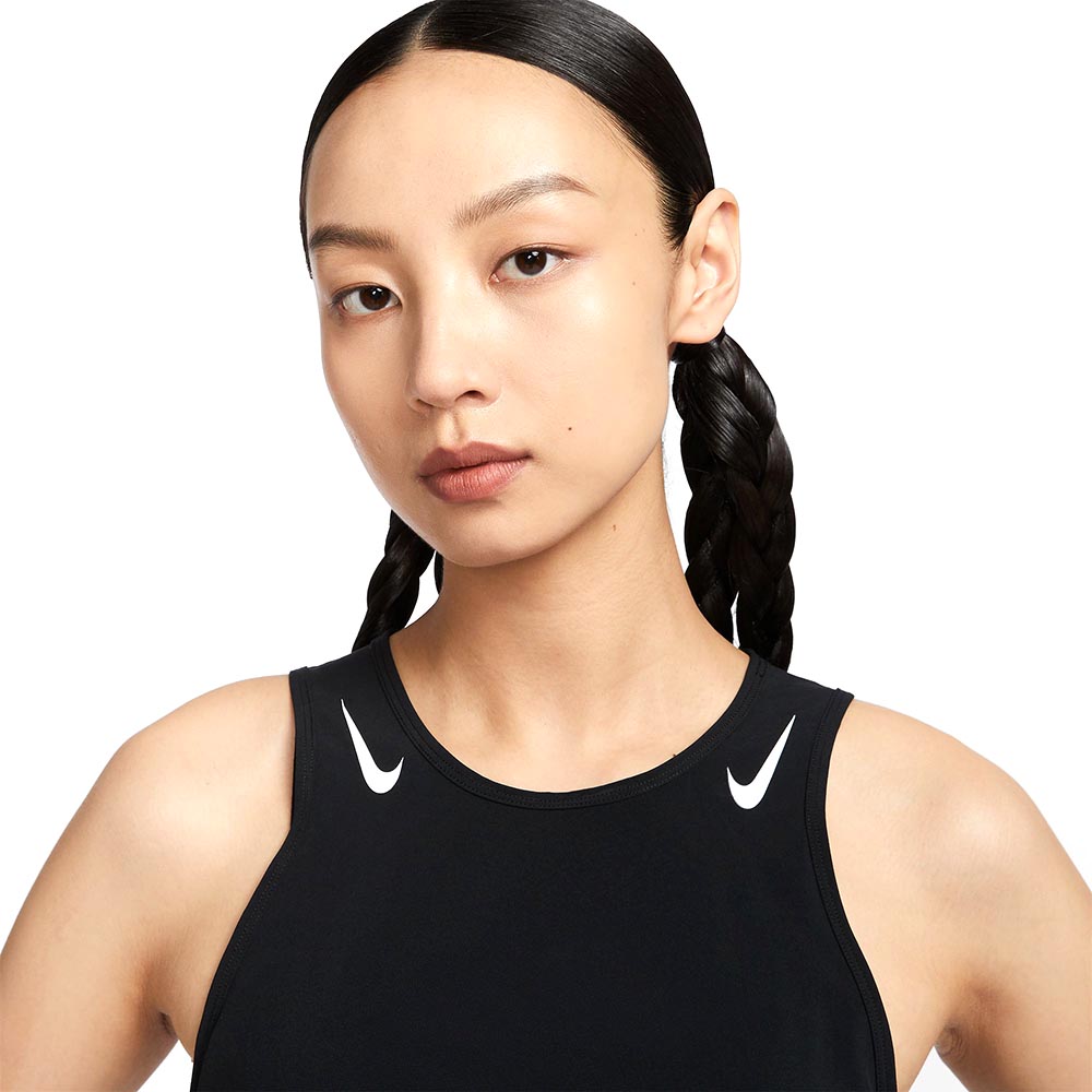 NIKE AeroSwift Dri-FIT ADV Cropped เสื้อกล้ามวิ่งผู้หญิง